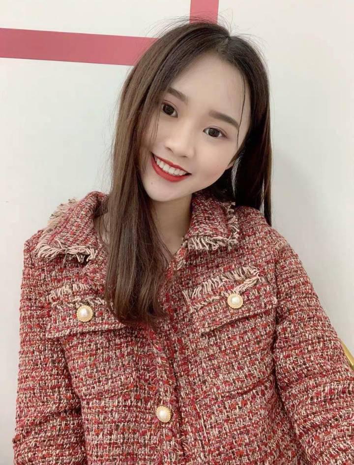 成都比较佛系的小妹